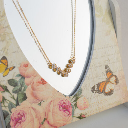 Necklace v flowers