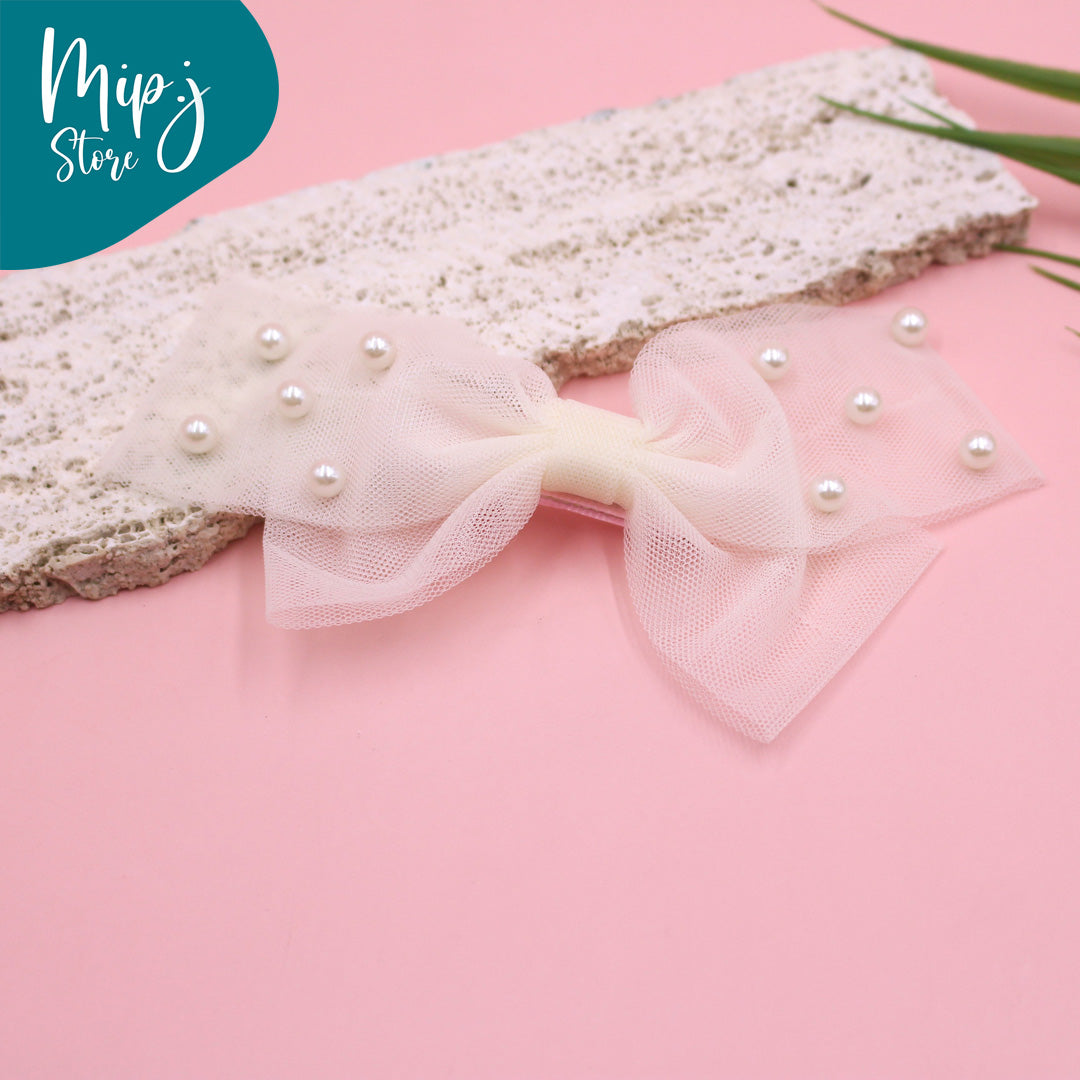 Pearl bow alligator clip