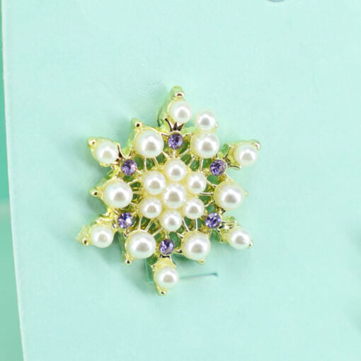 Snow Flake Pearls Tops Earing With Silver Tip