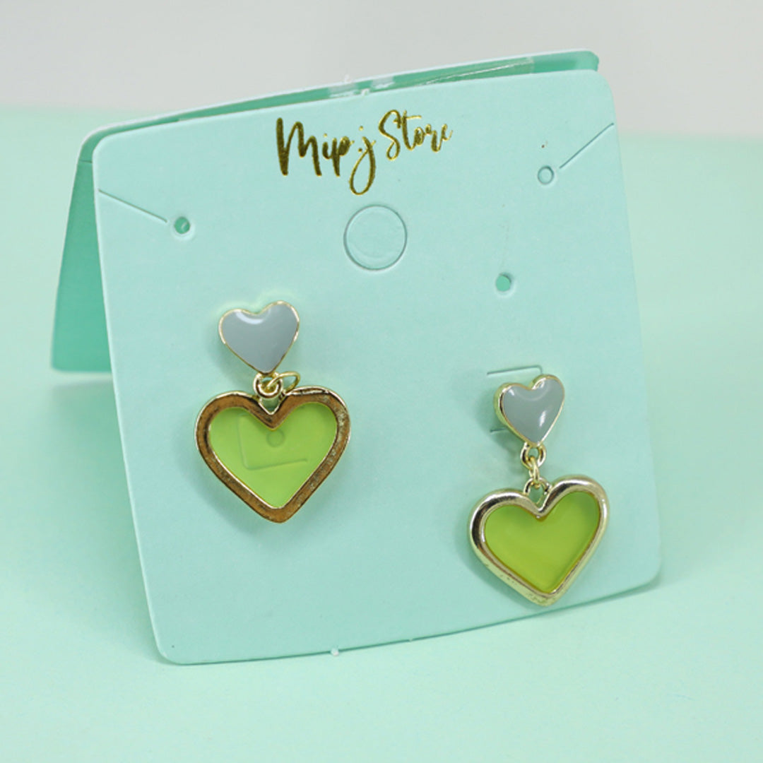 Trendy heart small earing with silver tip