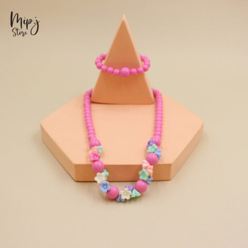 Tulip necklace and bracelet sets