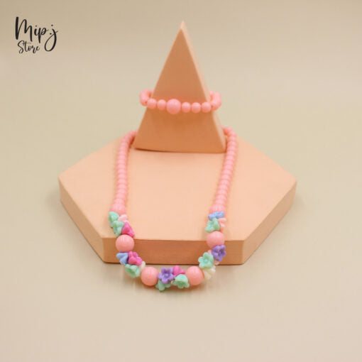 Tulip necklace and bracelet sets