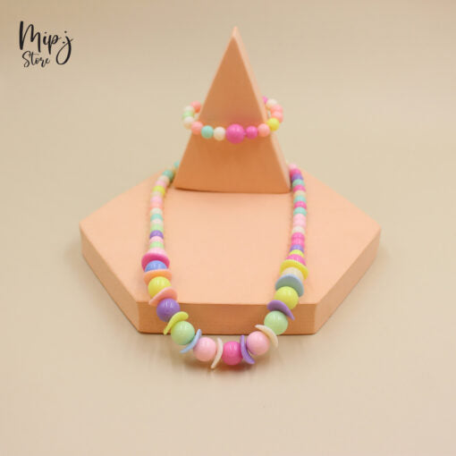 Wavy necklace and bracelet set