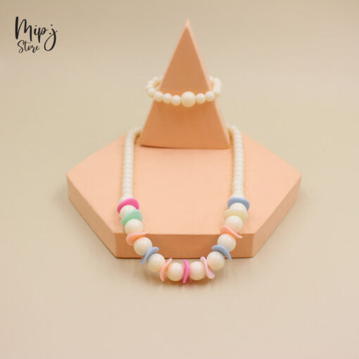 Wavy necklace and bracelet set