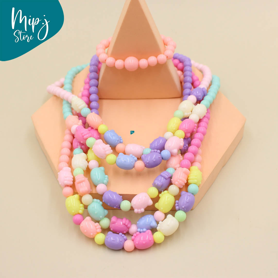 Hello Kitty necklace and bracelet sets