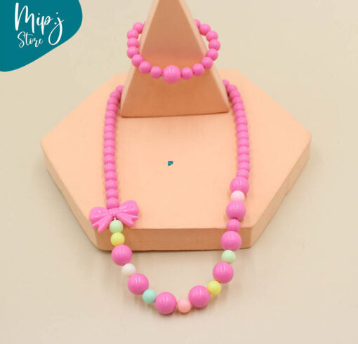 Odd Bow Necklace and Bracelet Set