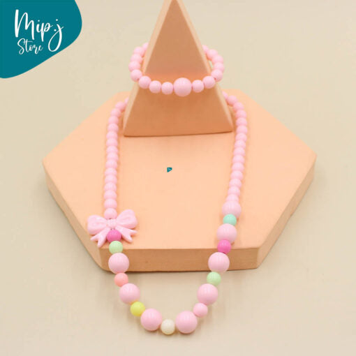 Odd Bow Necklace and Bracelet Set