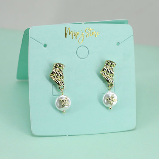 Iced Glory Small Earing 925 silver tip hypoallergenic