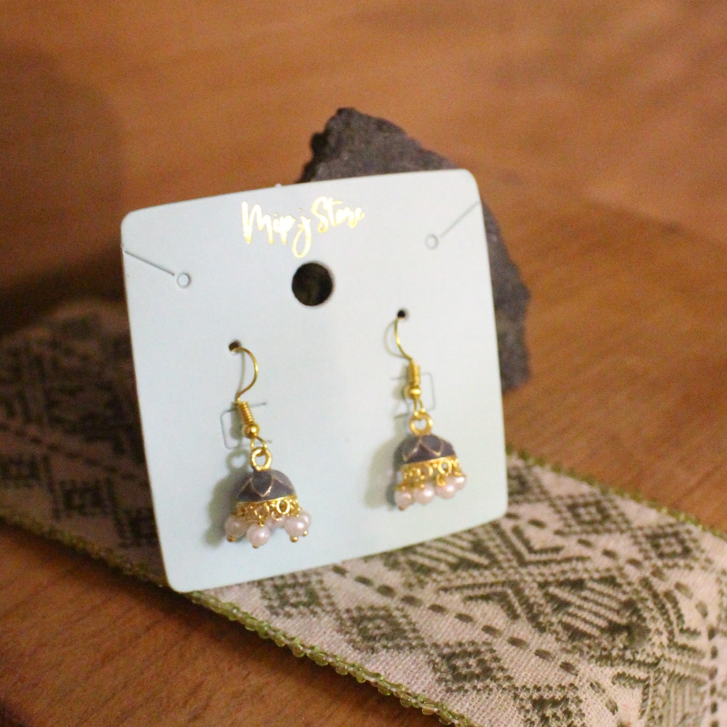 small jhumki  mina mix