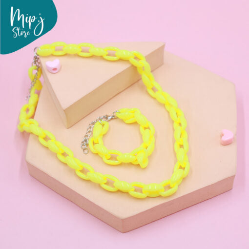 Chain necklace and bracelet set