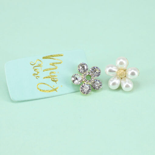 Elegant Flowers Studs Earing with 925 silver tip