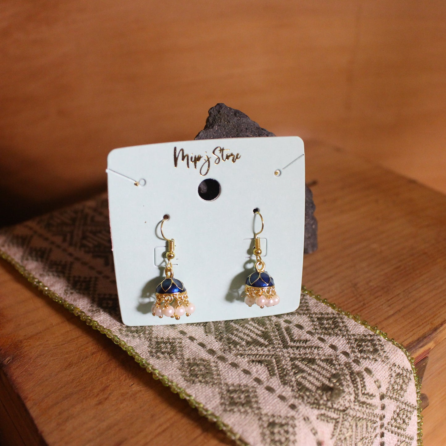 small jhumki  mina mix